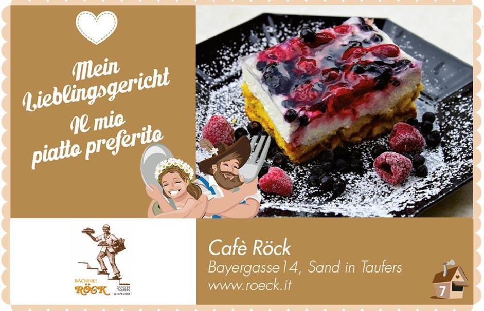 strassenkueche-roeck-himbeerheidelbeerschnitten
