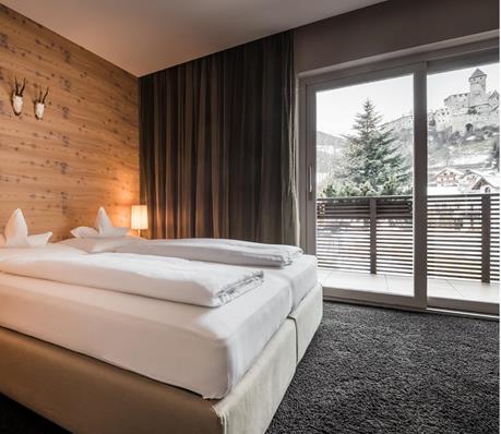 hotel-heini-zugeschnitten-1