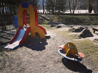 Kinderspielplatz Sand in Taufers