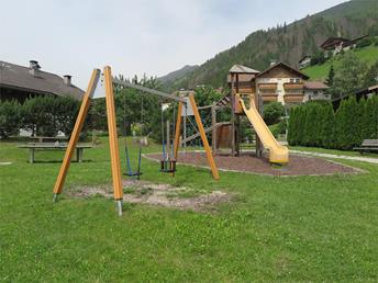 Spielplatz Steinhaus