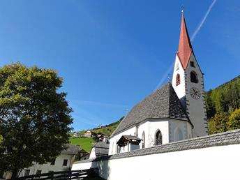 Ahornach/Acereto - Church of St. Anna